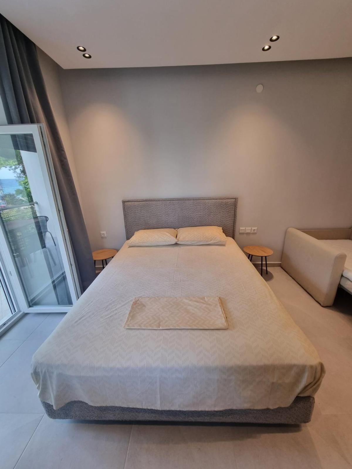 Estrella Rooms Nea Kallikrateia Habitación foto
